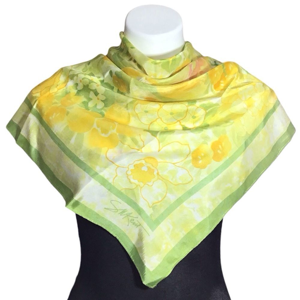 Avon Water Repellent Floral Square Scarf Vintage